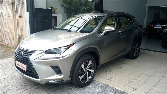 LEXUS NX 300h 2.5 16V VVT-I HYBRID LUXURY CVT AWD LEXUS NX 300h 2.5 16V VVT-I HYBRID LUXURY CVT AWD